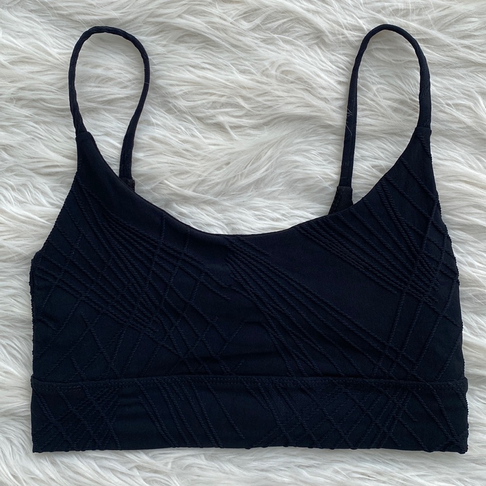 Onzie | Flow Bra View 3
